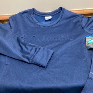 Brand new Columbia Omni-wick Sweatshirt in XL.